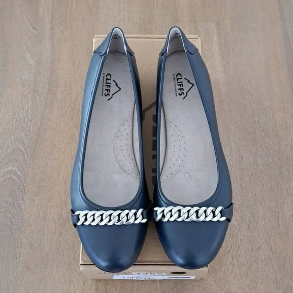 Cliffs by White Mountain Women's Charmed Flats - Color: Navy - Size: 9 - Picture 2 of 9